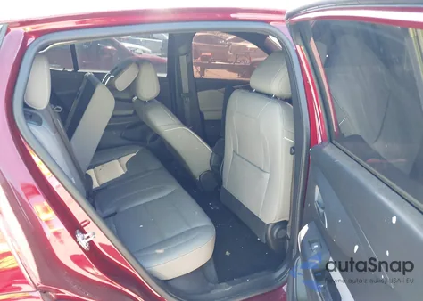 2024 Buick Envista Avenir Fwd z USA, uszkodzony, nr VIN KL47LCE26RB096147